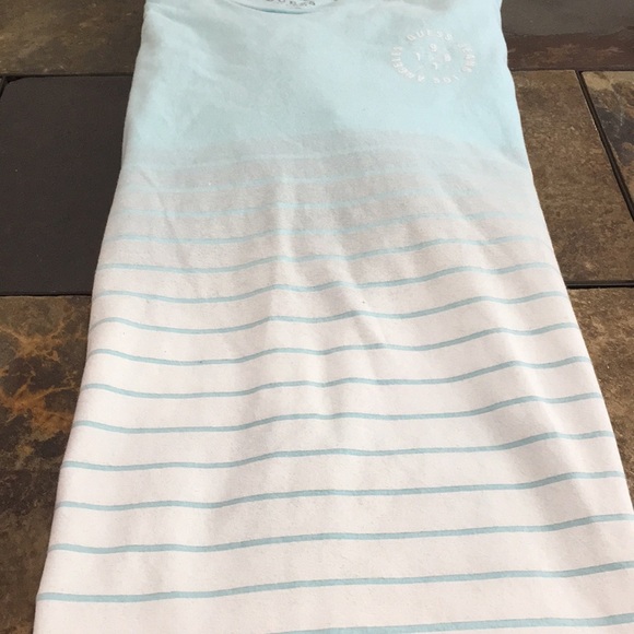 Guess short Sleeve Tee Shirt Ombré. Size Large - Picture 6 of 6